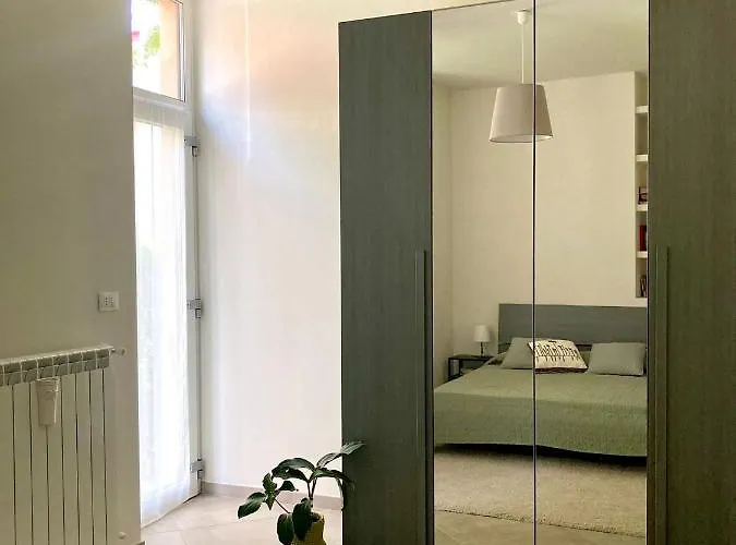 דירה Nina's House פינרולו